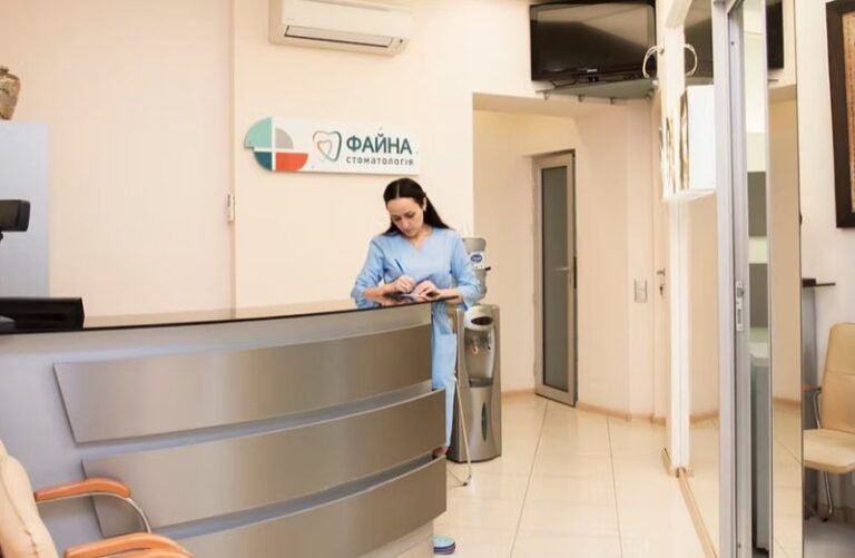 Як обрати стоматологію у Києві для якісного та безпечного лікування зубів